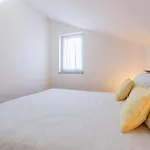 شقة Sidro