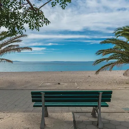 Apartman Sidro *