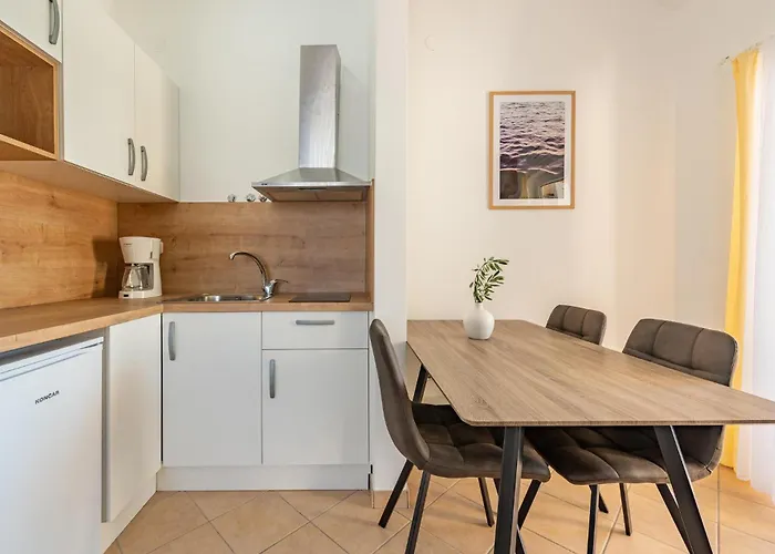 Lägenhet Sidro Košljun